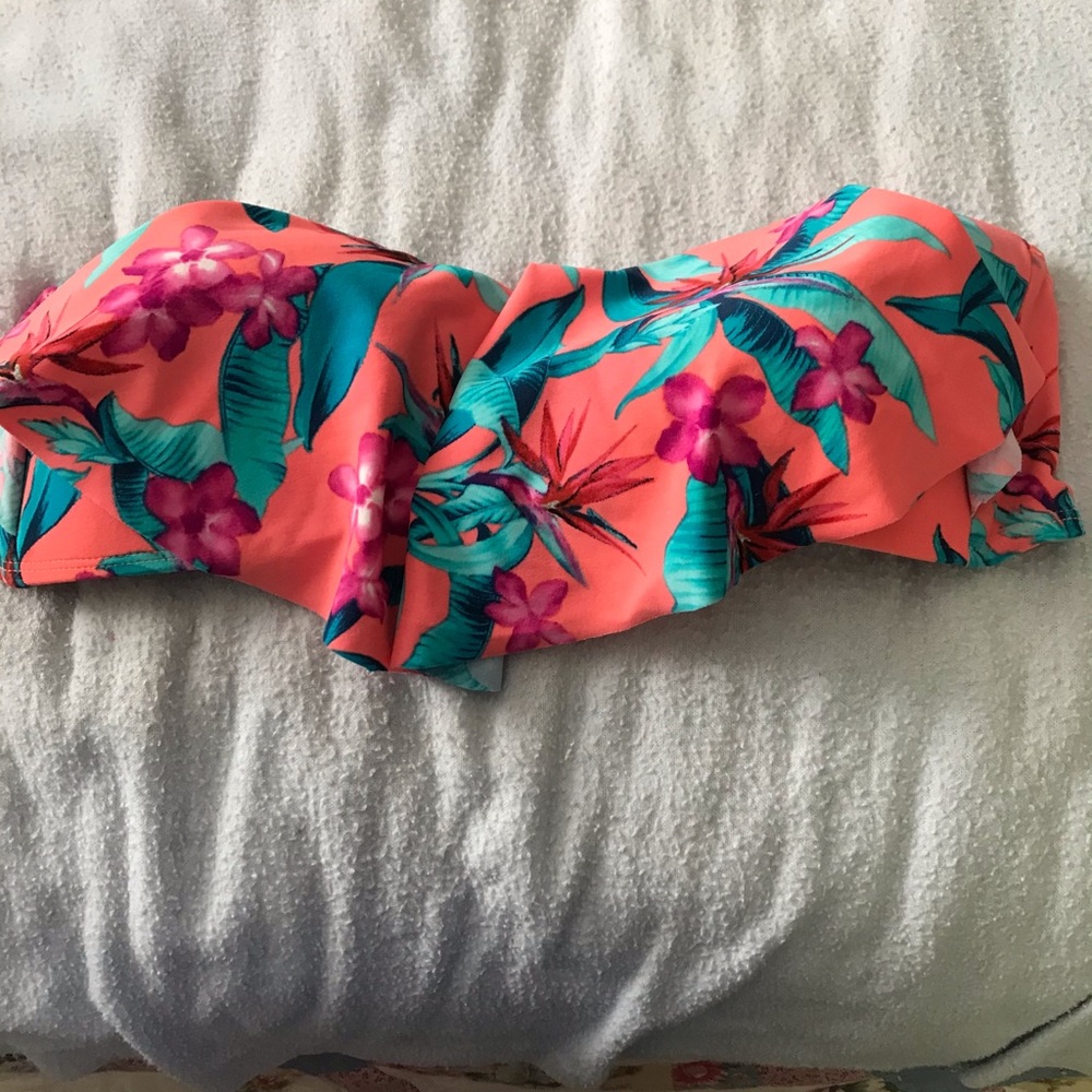New!  Arizona Swim Top. Size  XL NWOT!